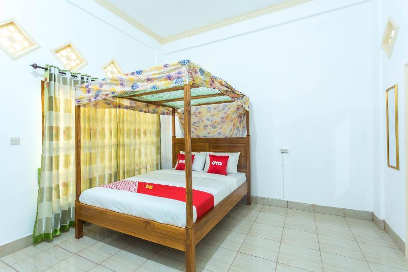 Oyo 1895 Lamancha Homestay Kuta  Eksteriør billede
